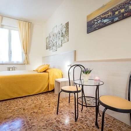 B&B Dolce Luna Florencja Zewnętrze zdjęcie